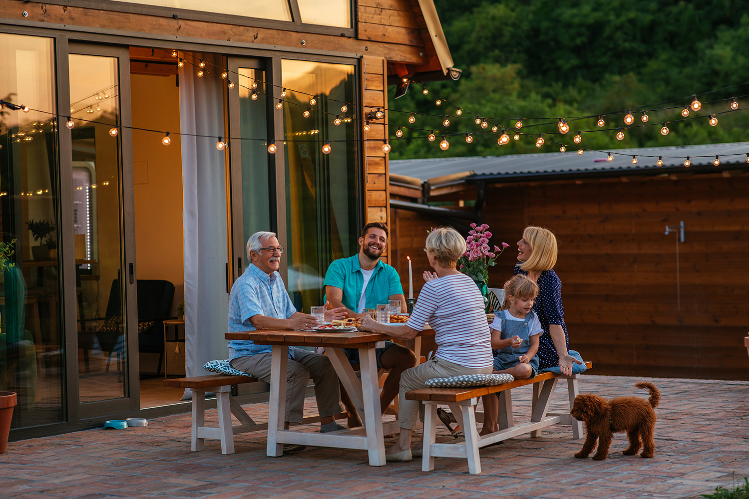 Read more about the article ￼The Benefits Of Outdoor Living