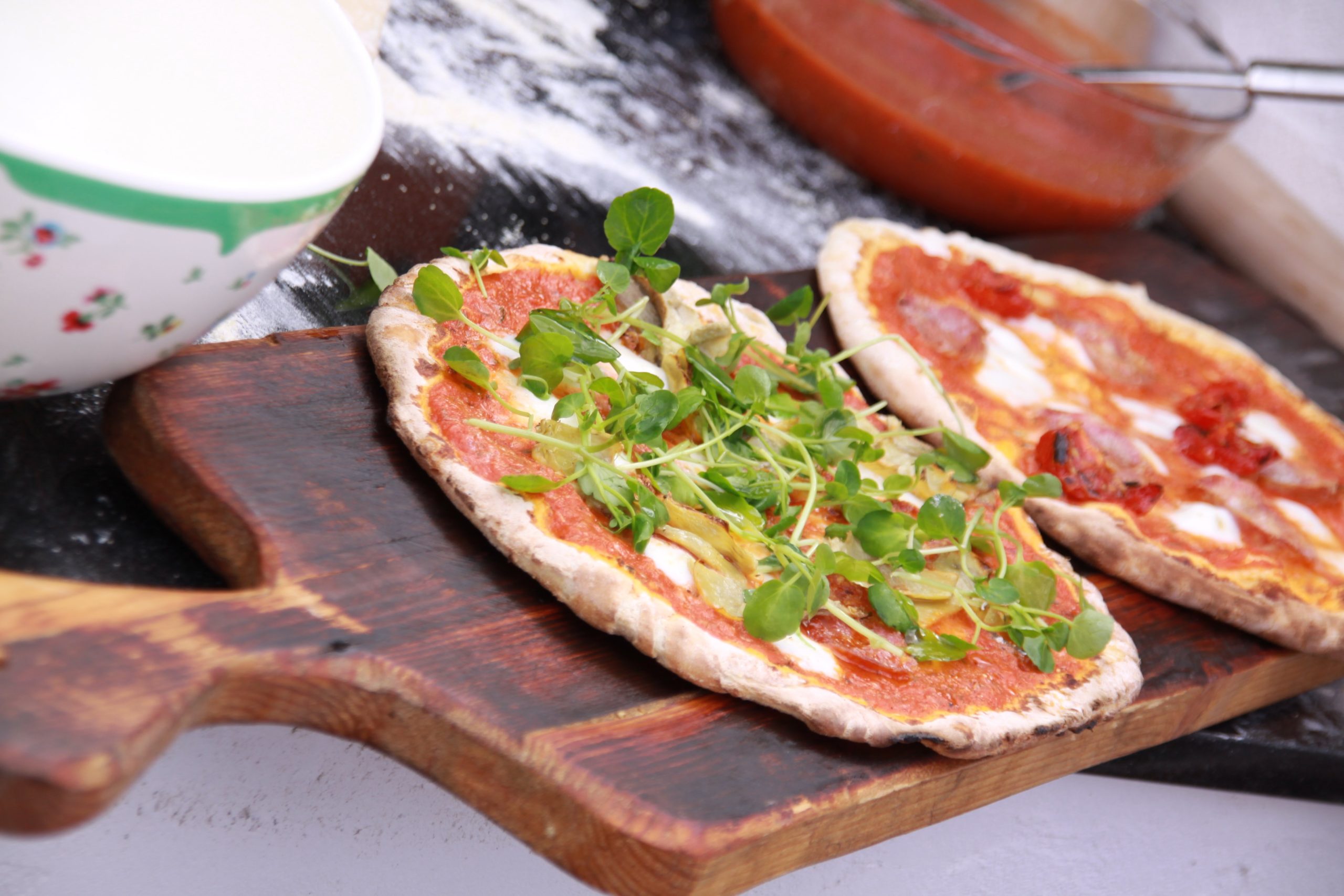 Read more about the article <strong>The Wood-Fired Origins Of National Pizza Day</strong>