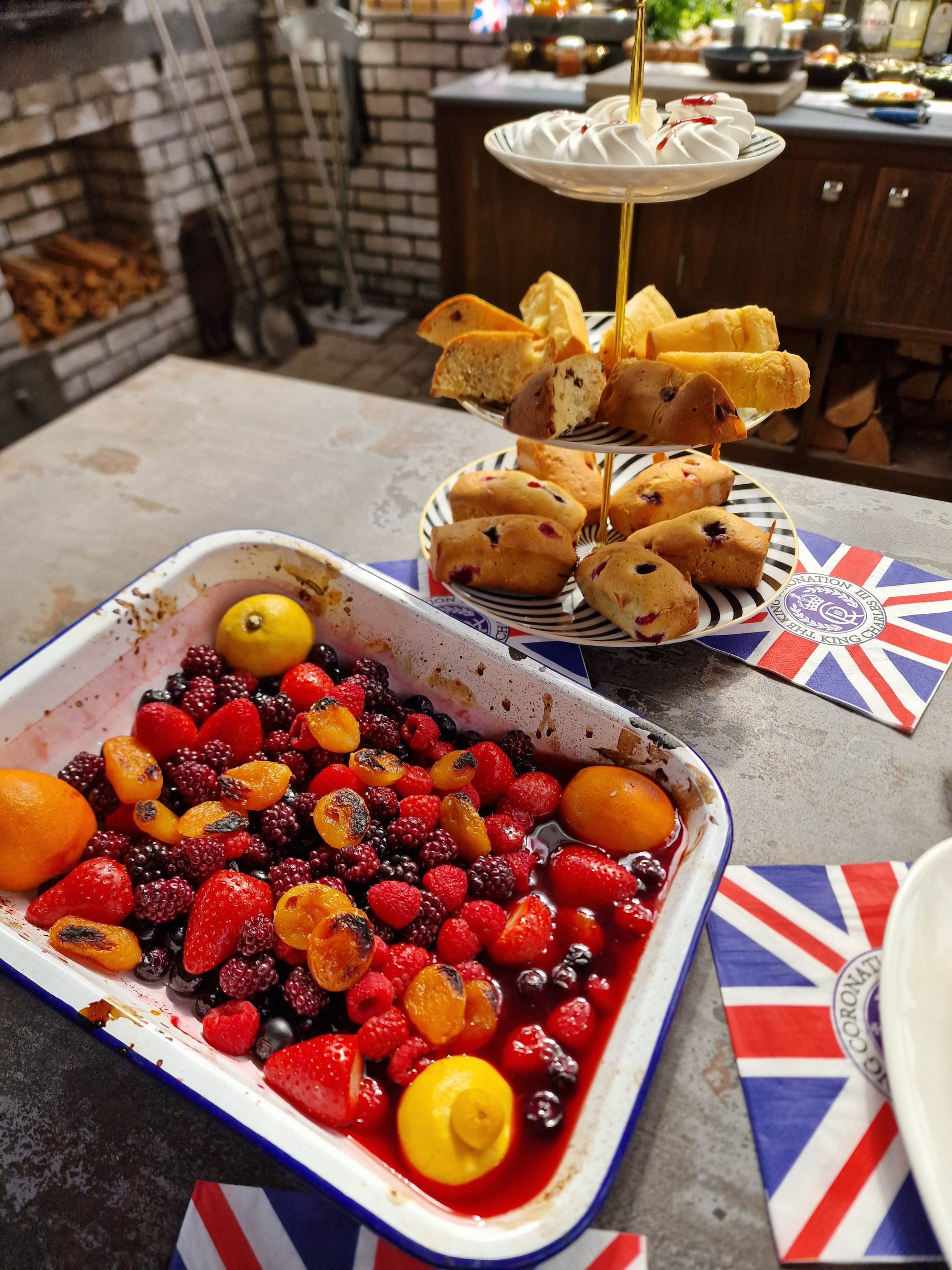 Read more about the article Dish Fit for a King: Wood-fired Summer Fruit Celebration